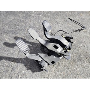 fiat egea debriyaj fen gaz pedal seti