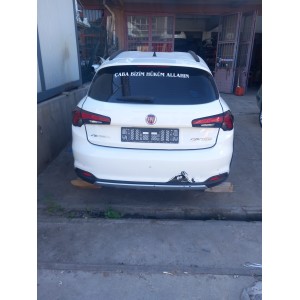 Egea croos bagaj kapağı Egea croos bagaj kapağı