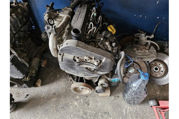1.5 önden marşli Renult motoru dastir megan
